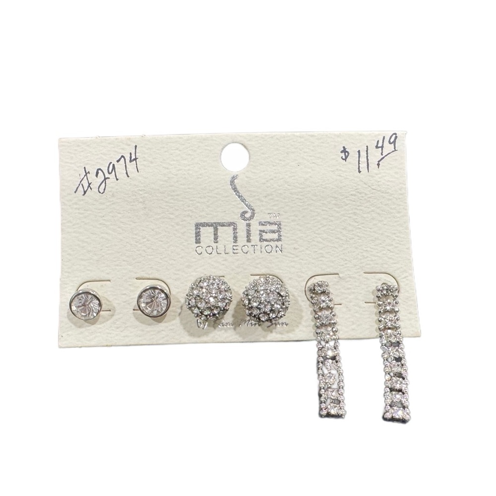 3Pair of New Rhinestone Earrings